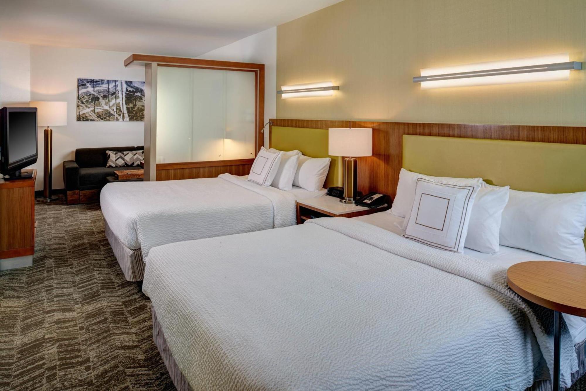Springhill By Marriott Hotel