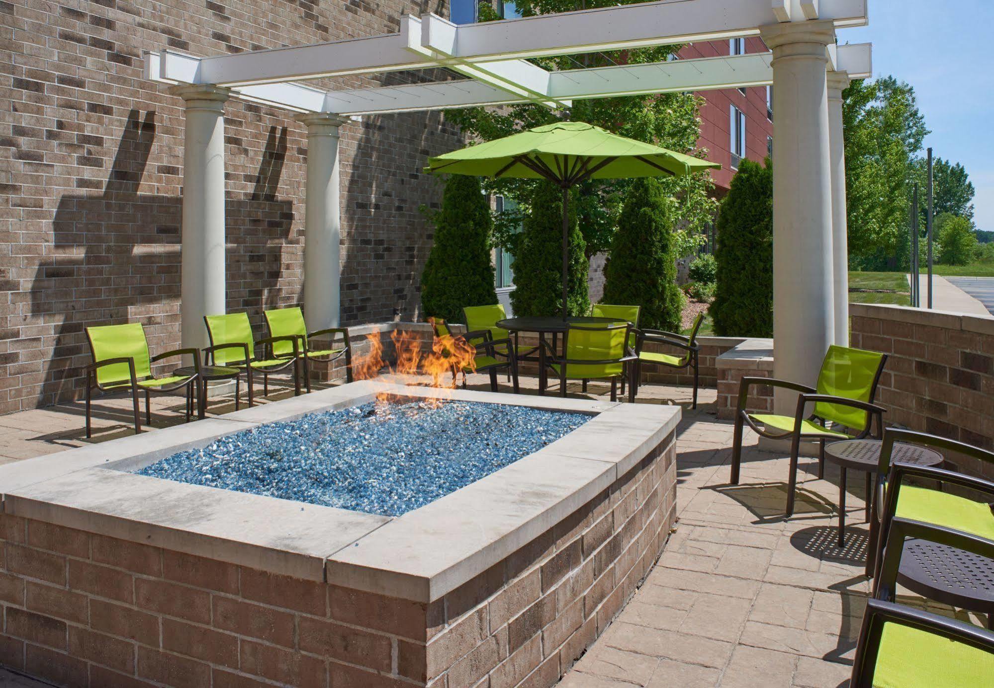Springhill By Marriott 3*